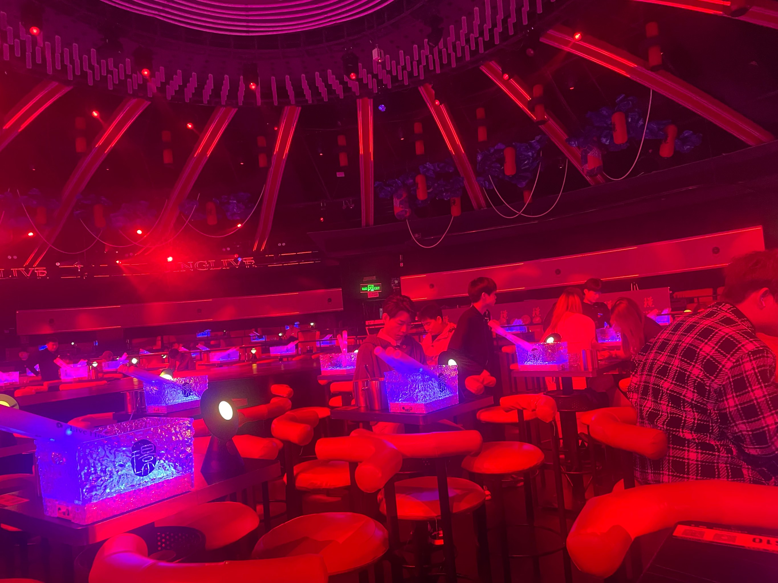 南平商务ktv多少钱一个小时分析-建瓯市ktv预订